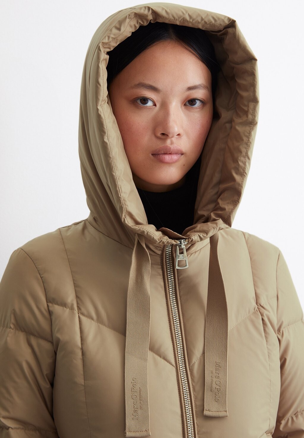 

Пуховое пальто LONG NEW QUILTINGS WITH HOOD Marc O'Polo, бежевый