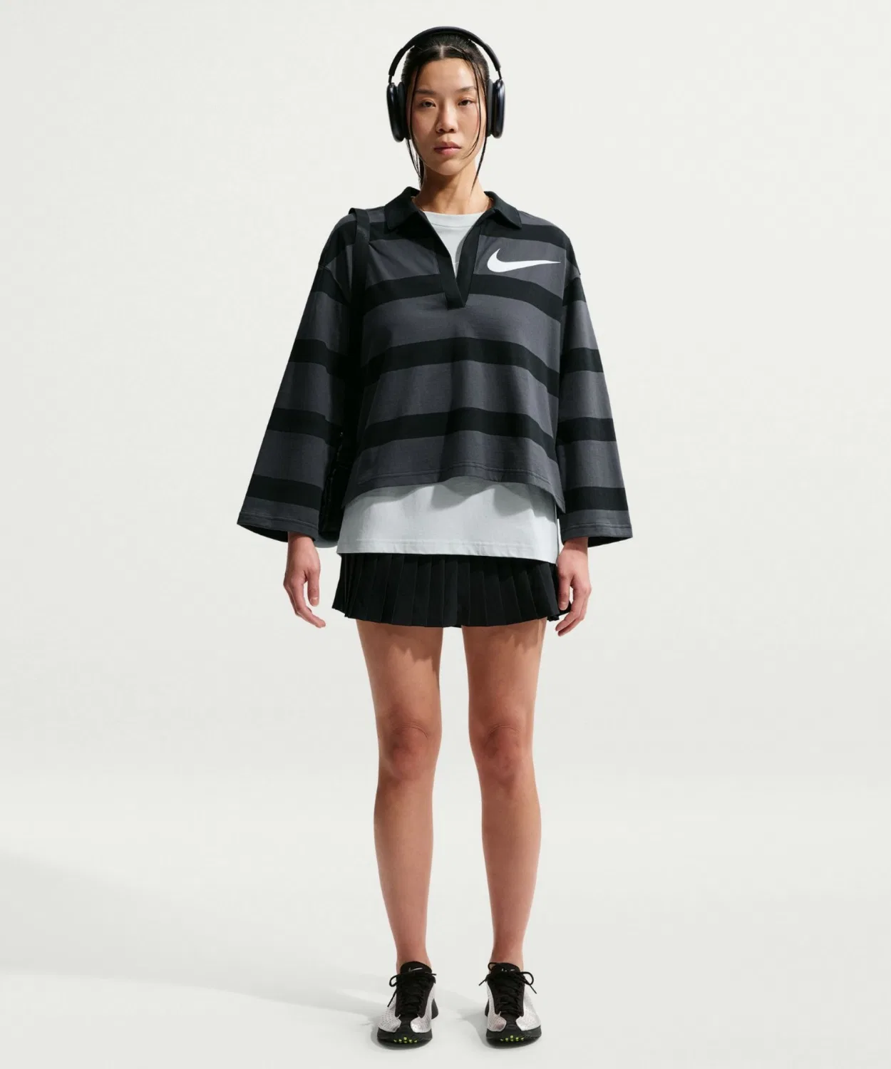 Футболка Nike Sportswear Oversized Top, хлопок, тёмно-серый — фото 4