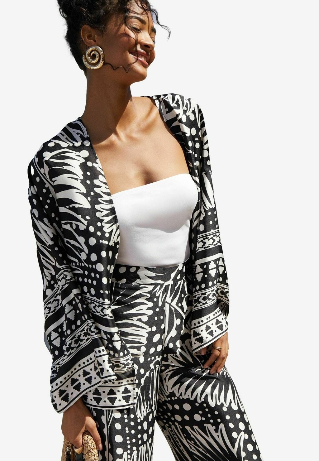 

Легкая куртка LONG SLEEVE KIMONO COVER UP., REGULAR FIT Friends Like These, черный