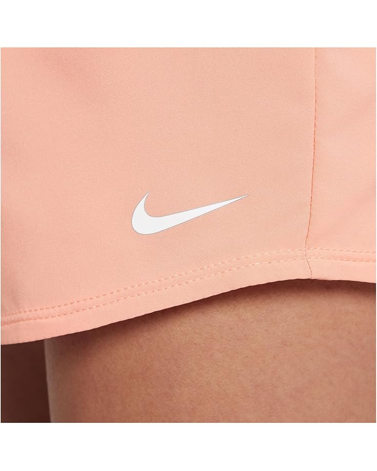 Шорты Nike Kids Dri-FIT One Woven High-Waisted Training Shorts, цвет Apricot Agate/White — фото 4