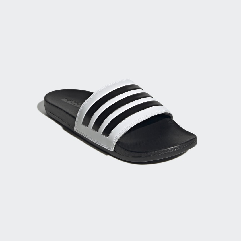 Мужские шлепанцы Adidas Adilette Comfort, белый/черный — фото 4