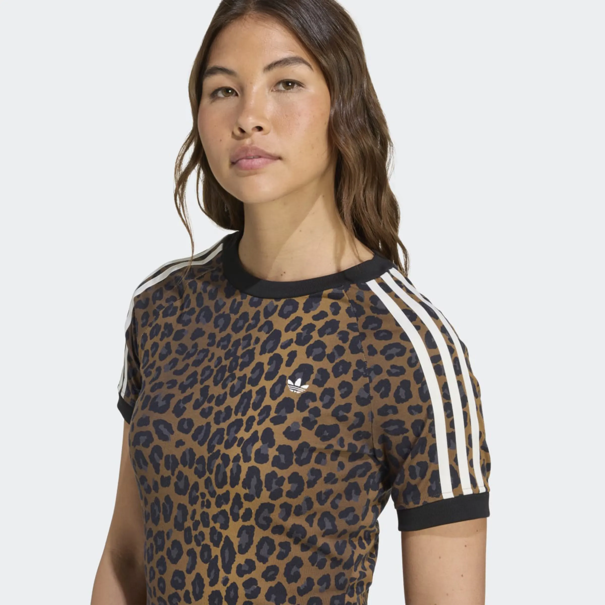 Женская футболка Leopard Cali adidas Originals, цвет Estampado — фото 4