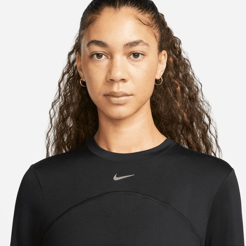 Женский топ Nike Dri-FIT Swift Element UV с длинным рукавом, черный — фото 4