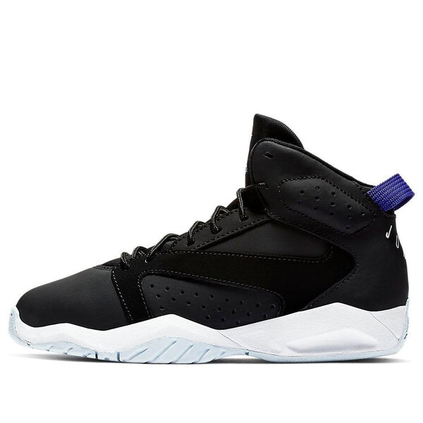

Кроссовки взлетают Air Jordan, черный