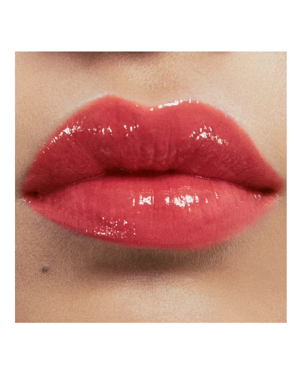 Помада для губ с эффектом влажного блеска Loveshine Yves Saint Laurent, 210 Passion Red — фото 4