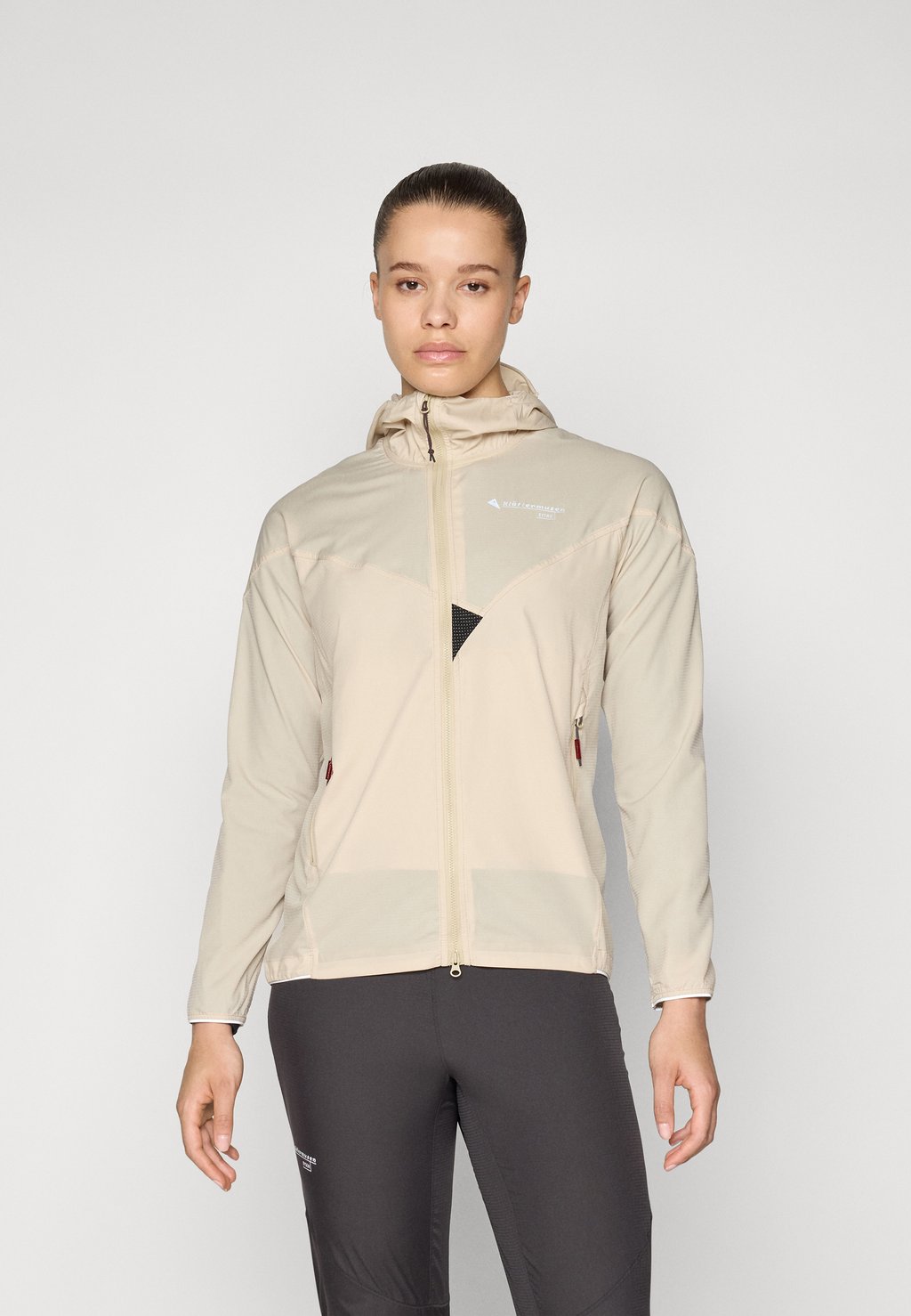 

Ветровка EITRE ZIP HOOD JACKET Klättermusen, бежевый
