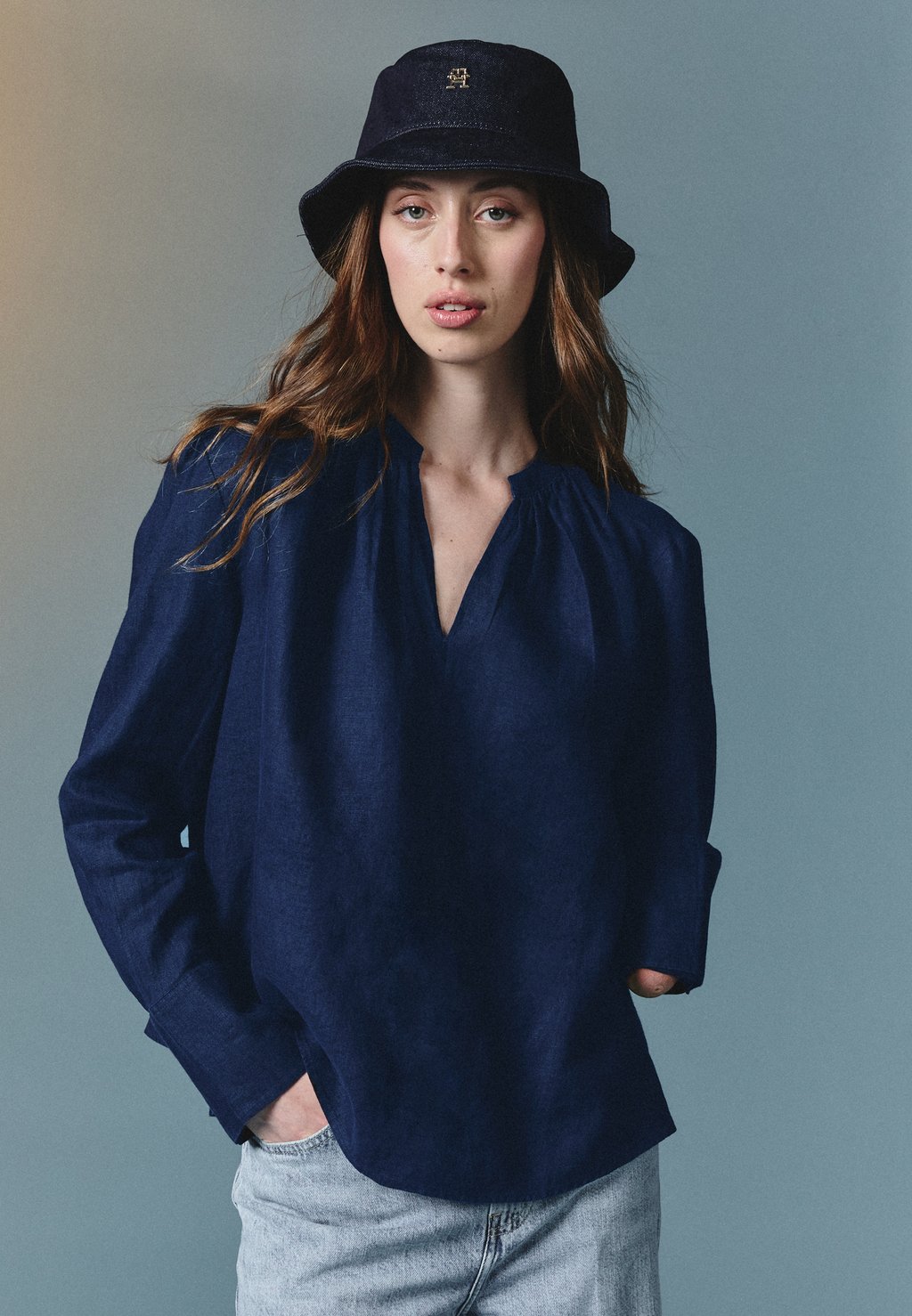 

Блуза V NECK Tommy Hilfiger, синий