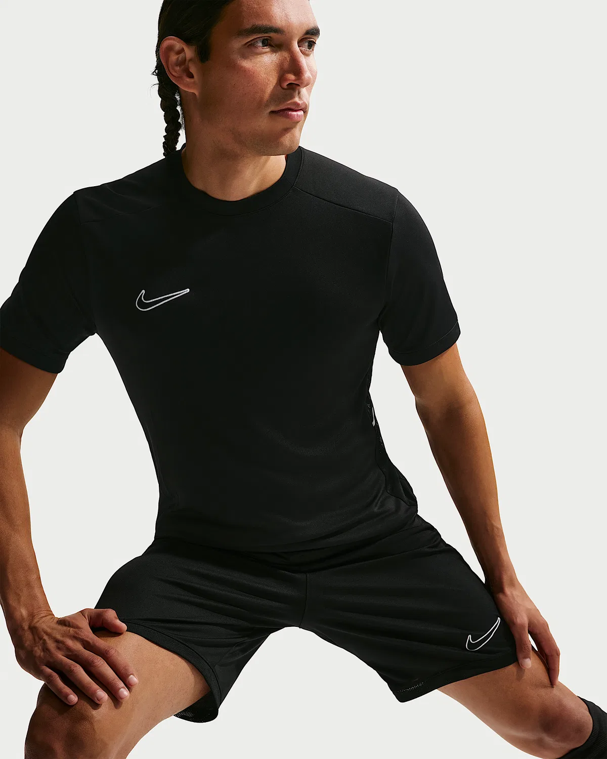 Мужская футболка Nike Academy+ Dri-FIT с коротким рукавом, Black/Black/White/White — фото 3