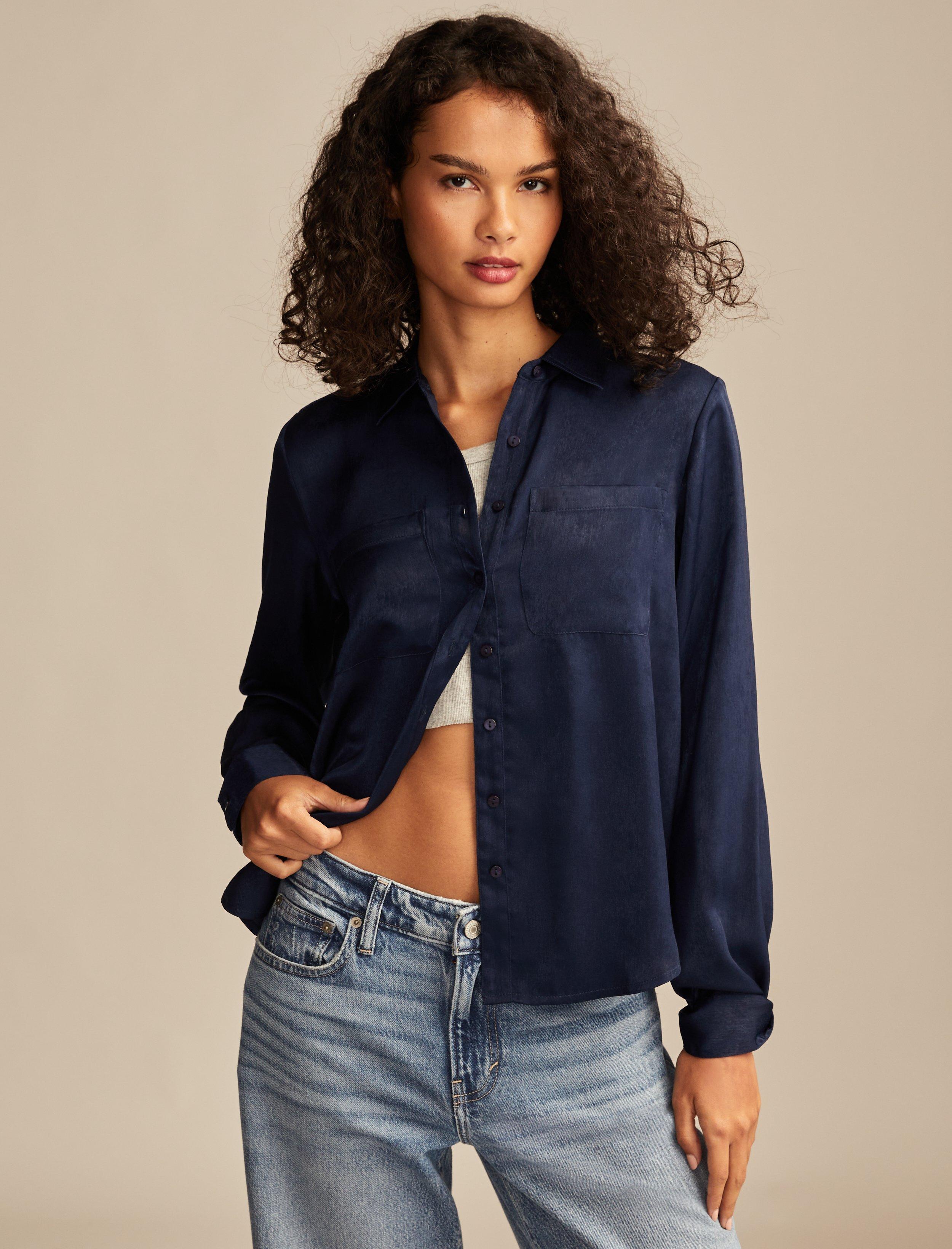 

Женская рубашка Lucky Brand из кованого атласа на пуговицах, темно-синий