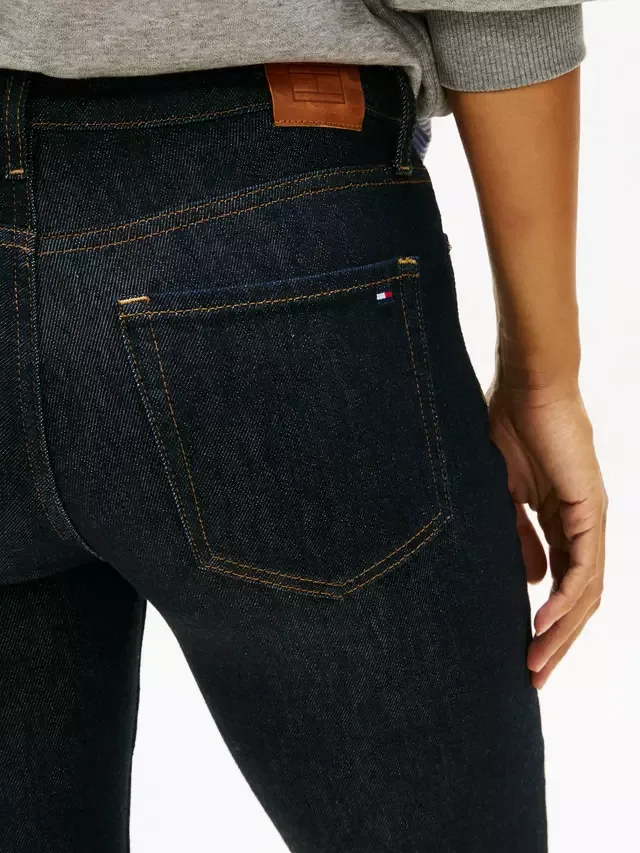 Джинсы зауженного кроя, чистые Tommy Hilfiger — фото 4
