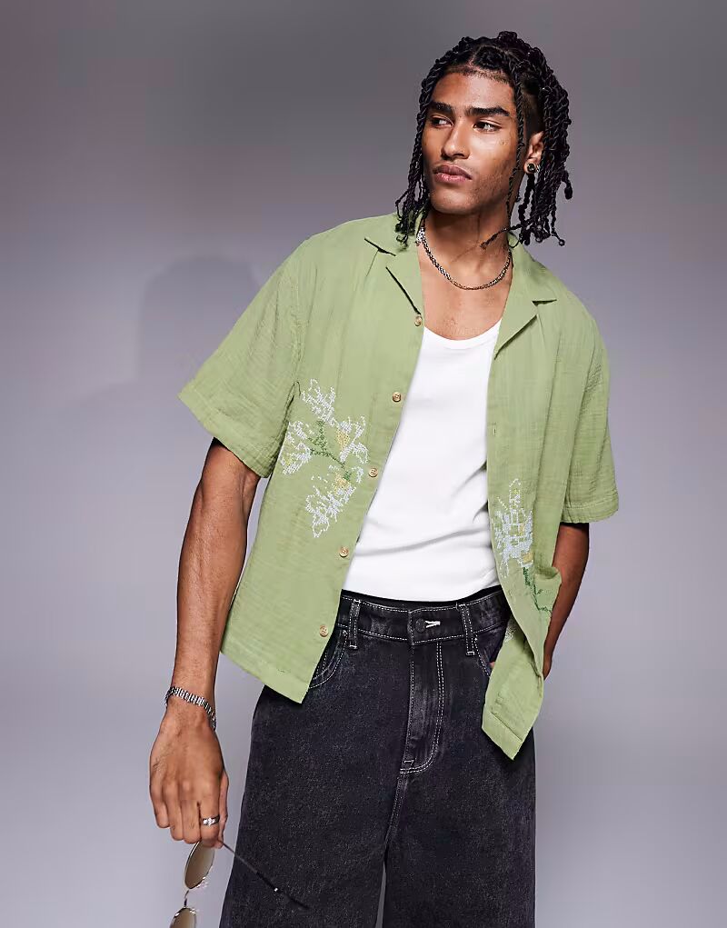

Рубашка свободного кроя ASOS DESIGN Revere зеленого цвета с цветочной вышивкой