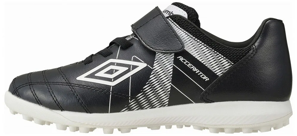 Детские тренировочные бутсы Umbro Accerator SB JR Wide, черный, размер 18.0cm - 28 RU