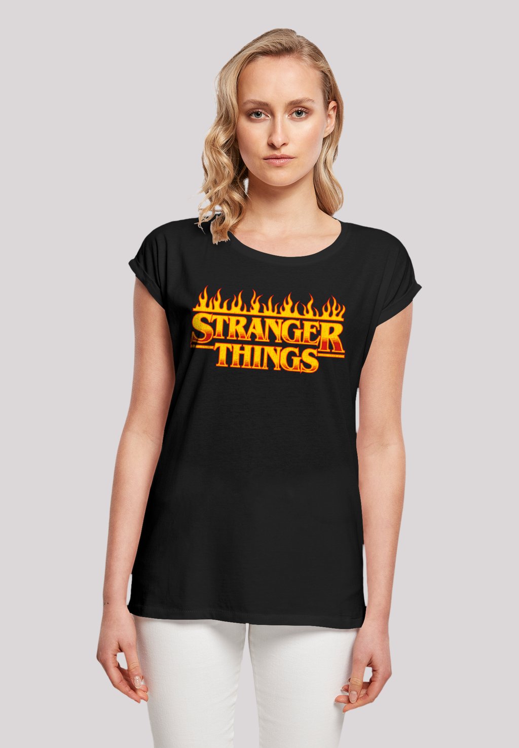 

Футболка с принтом STRANGER THINGS FIRE LOGO WOMEN NETFLIX TV SERIES F4NT4STIC, черный