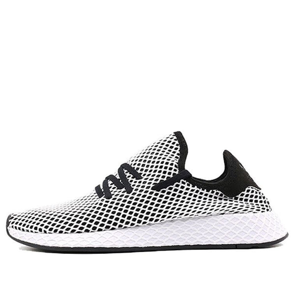 

Кроссовки deerupt Adidas, черный