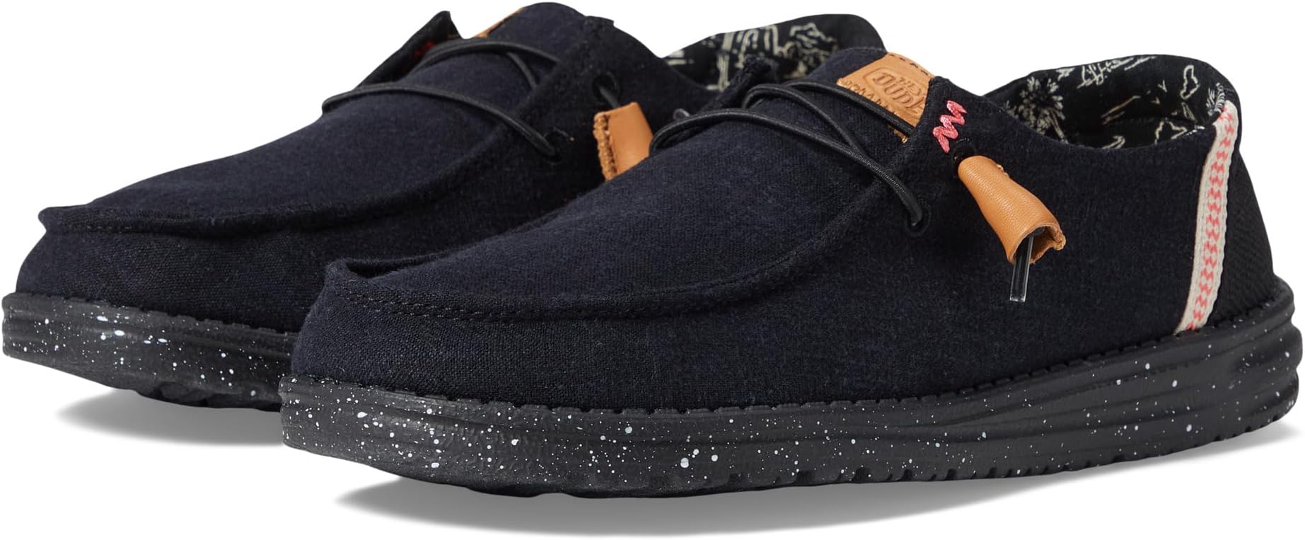 

Кроссовки Wendy Washed Canvas Slip-On Casual Shoes Hey Dude, черный