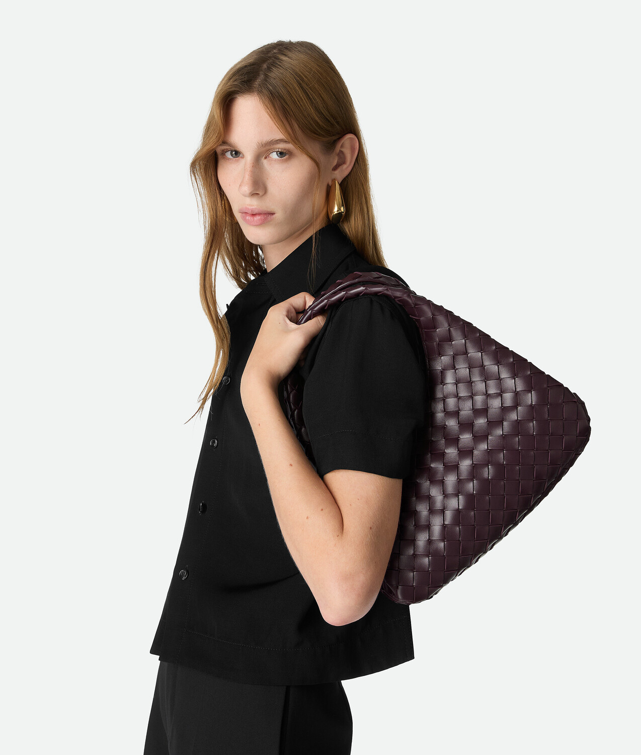 Маленькая кампана BOTTEGA VENETA, темный бароло — фото 2