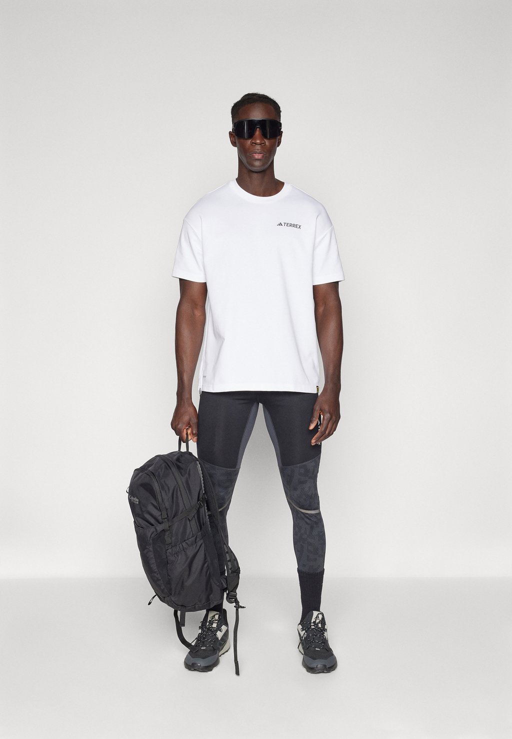 

Спортивная футболка GRAPHIC Adidas Terrex, белый