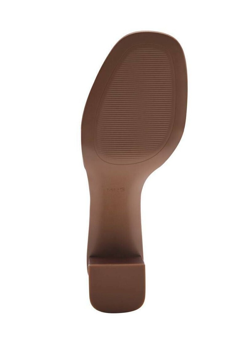 

Тапочки Kuma Mango, миттельбраун