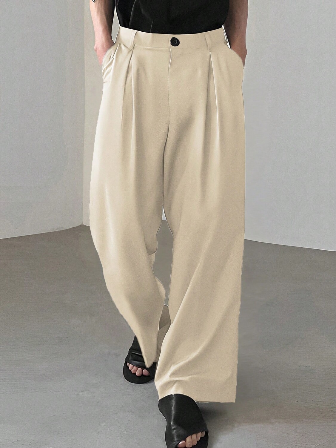 

Мужские свободные широкие брюки Hypemode со складками на талии и складками Manfinity, кремовый/бежевый