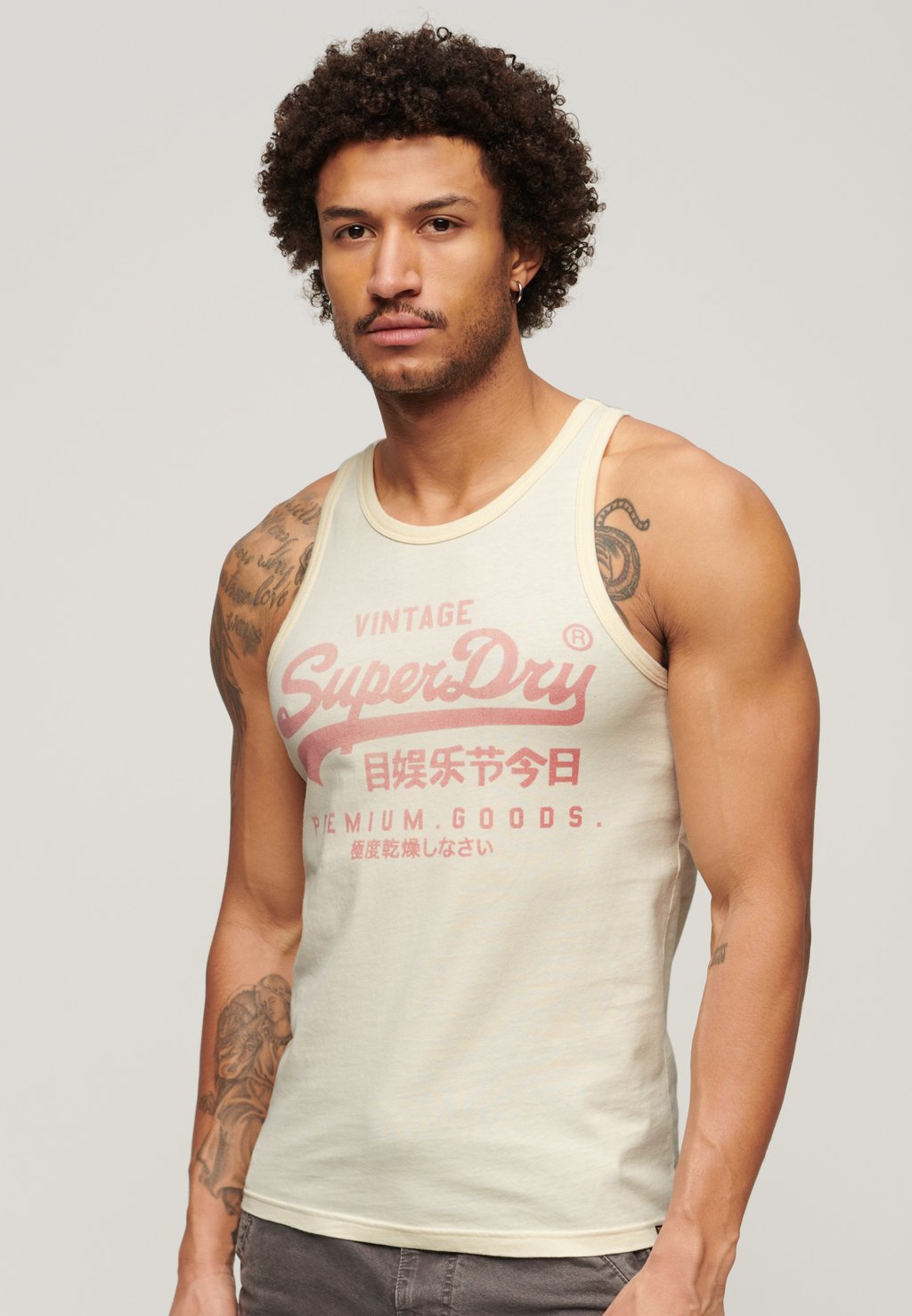 

Майка VINTAGE LOGO HERITAGE Superdry, бежевый