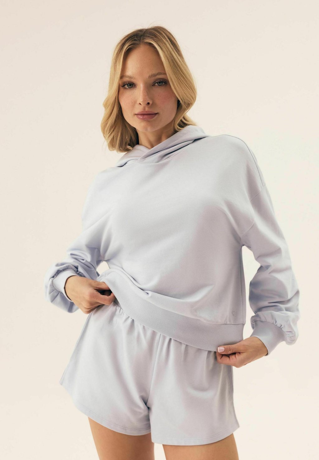 

Толстовка RAMU - Hoodie ESOTIQ, светло-голубой