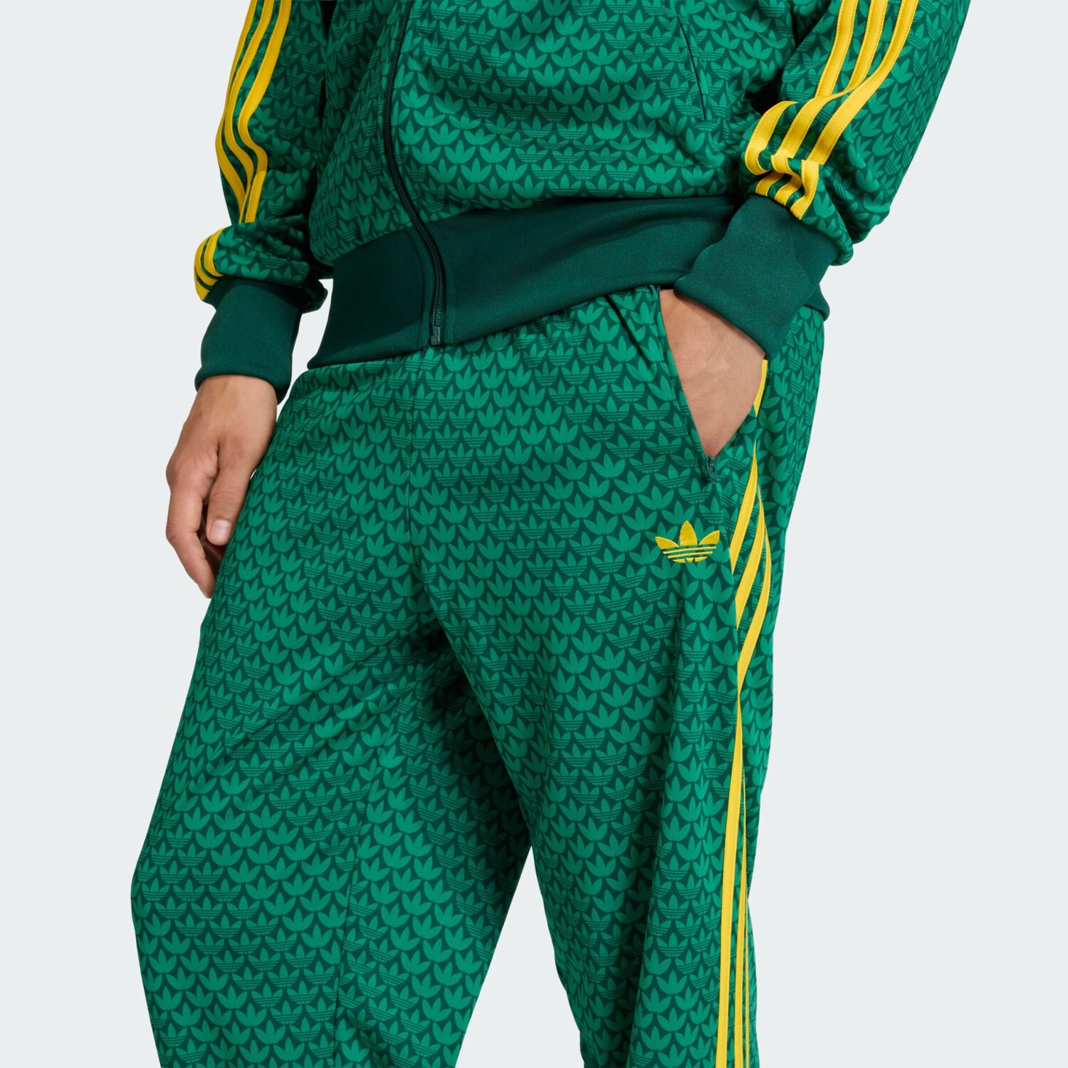 Adidas Originals Штаны свободного кроя 'Firebird' в зеленом, темно-зеленом цвете — фото 4