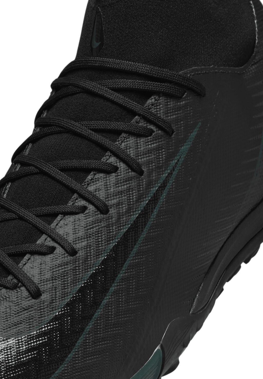

Футбольные бутсы Nike, черный