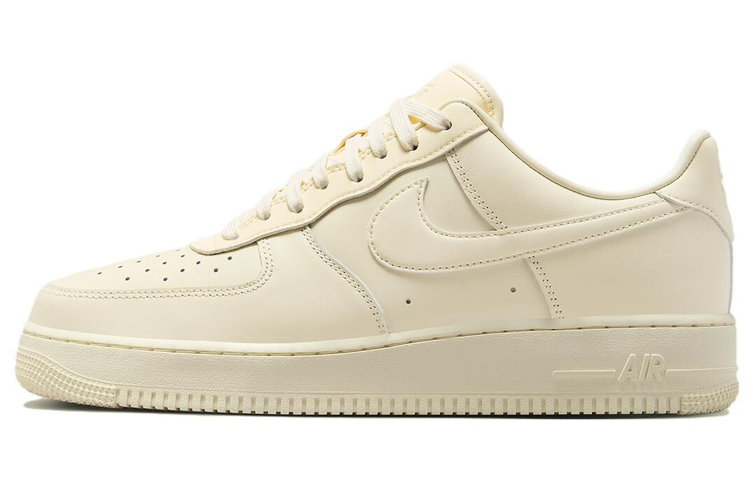 

Кроссовки Nike Air Force 1 Low '07 Fresh Coconut Milk, бежевый
