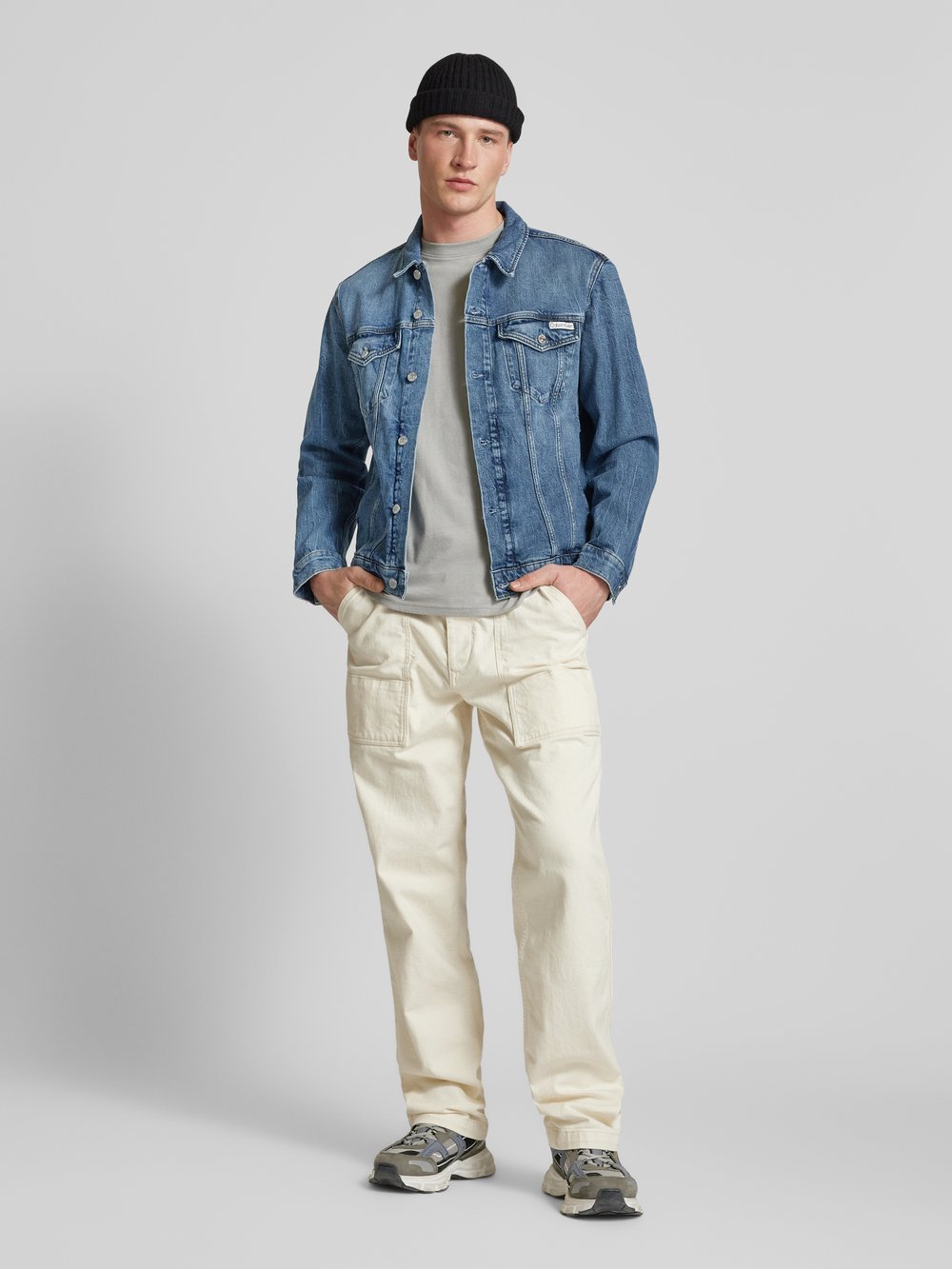 

Джинсовая куртка с нашивкой-лейблом Calvin Klein Jeans