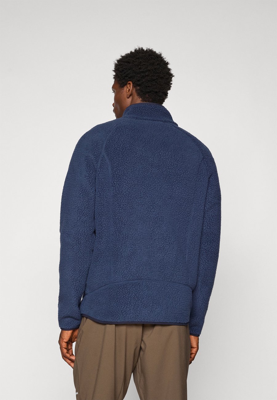 Флисовая куртка Patagonia RETRO, New Navy/Sunken Blue/Blue — фото 3