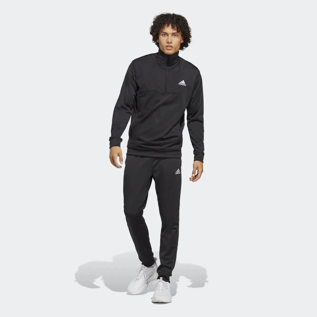 

Спортивный костюм Adidas Sportswear "SMALL LOGO TRICOT" (2 шт.), черный