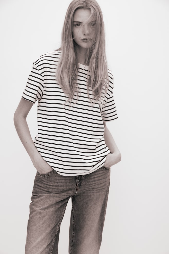 

Футболка оверсайз H&M, мультиколор