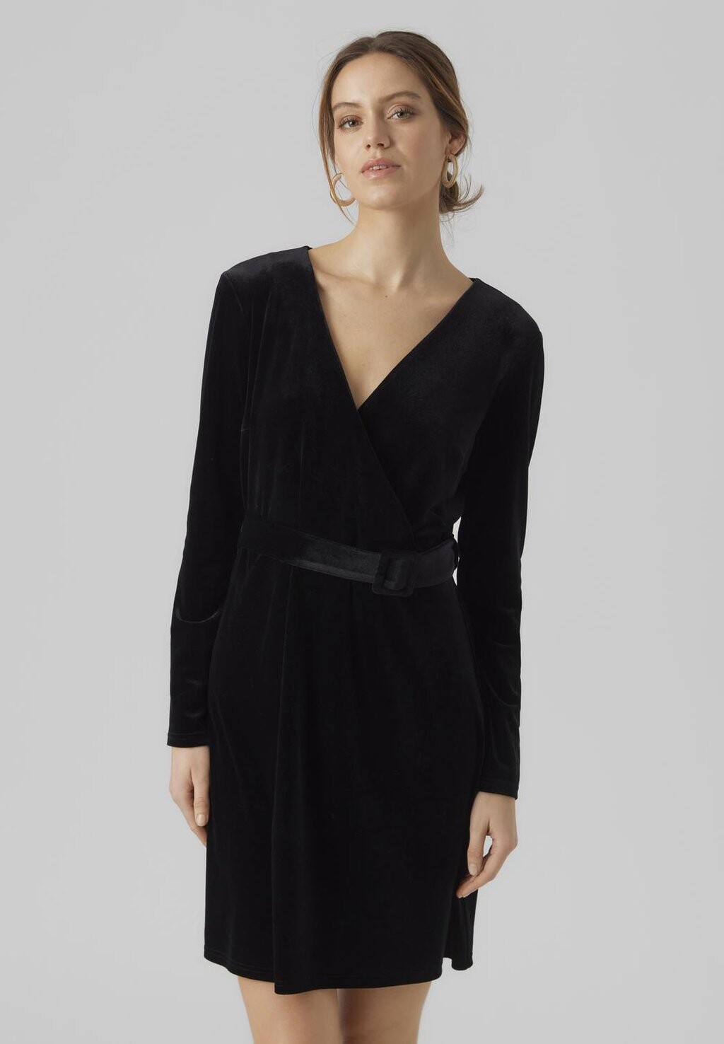 

Элегантное платье Vmcarly Dress Vero Moda, черный
