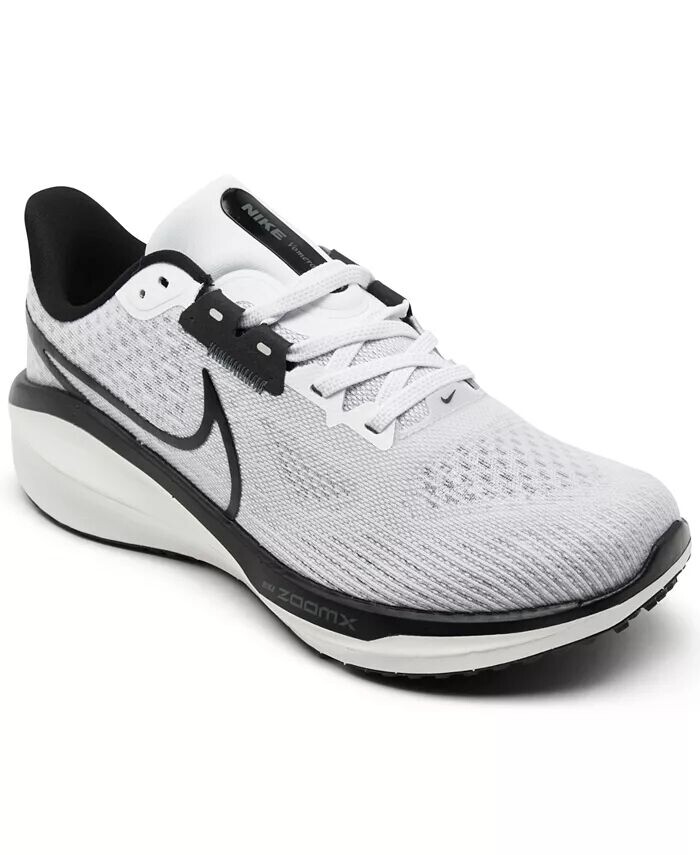 

Женские кроссовки Vomero 17 для бега по шоссе от Finish Line Nike, мультиколор