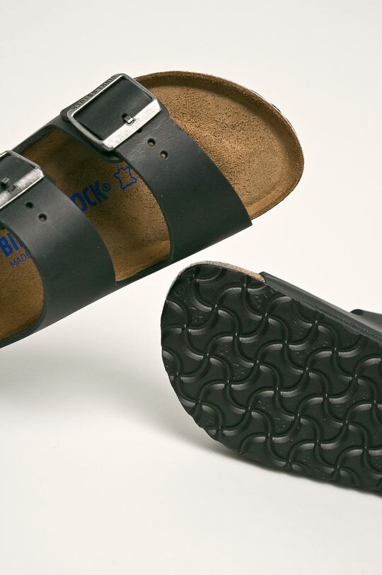 Кожаные шлепанцы «Аризона». Birkenstock, черный — фото 4