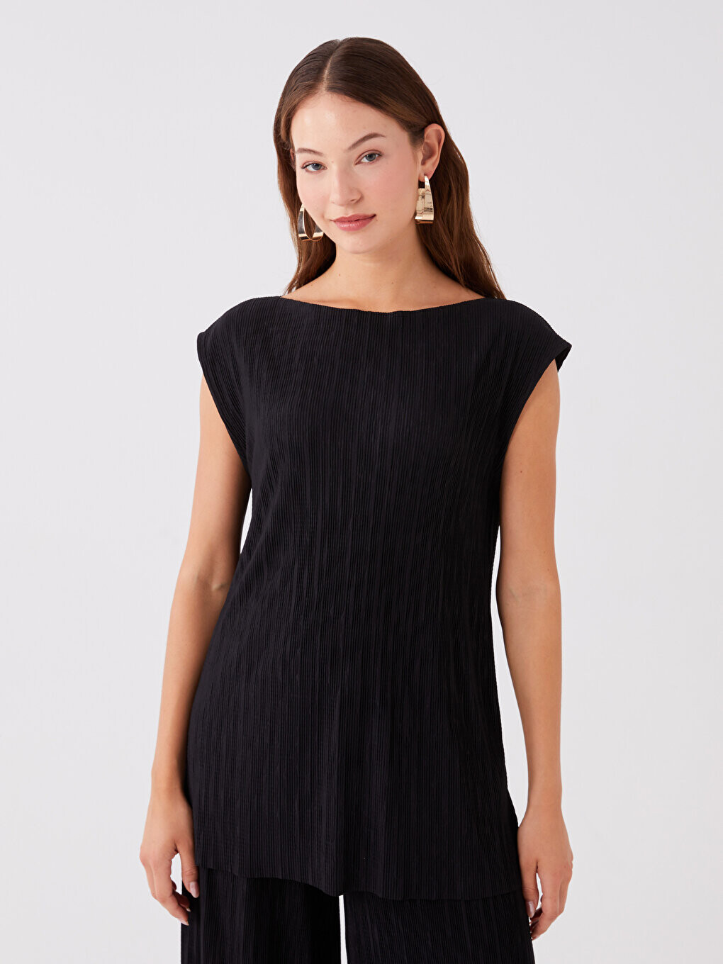 

Женские однотонные спортивные штаны с круглым вырезом LCWAIKIKI Classic, новый черный