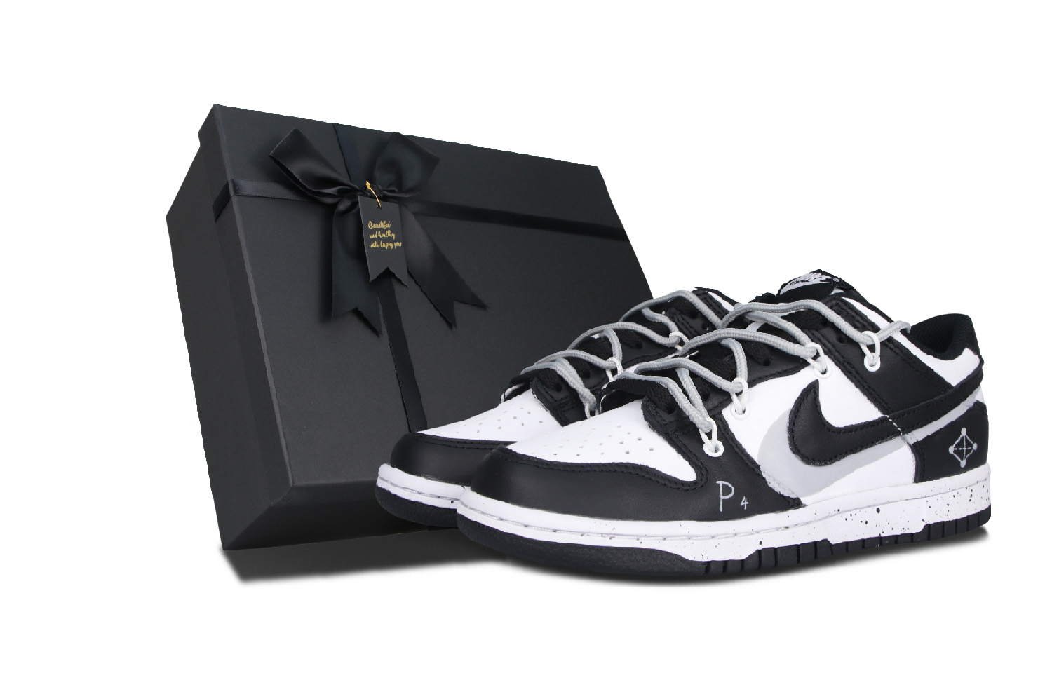 

Кроссовки Nike Dunk Skateboarding Shoes Women's Low-top Black/white/gray, белый