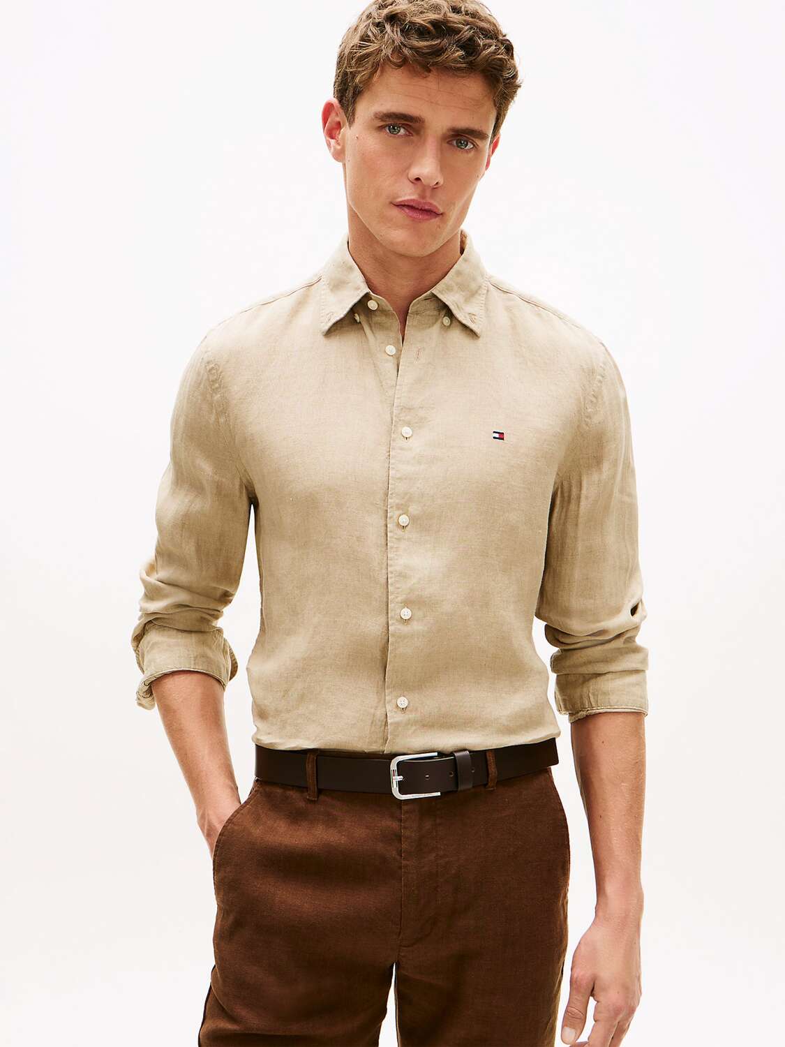 TOMMY HILFIGER Рубашка на пуговицах бежевого цвета Regular fit — фото 2