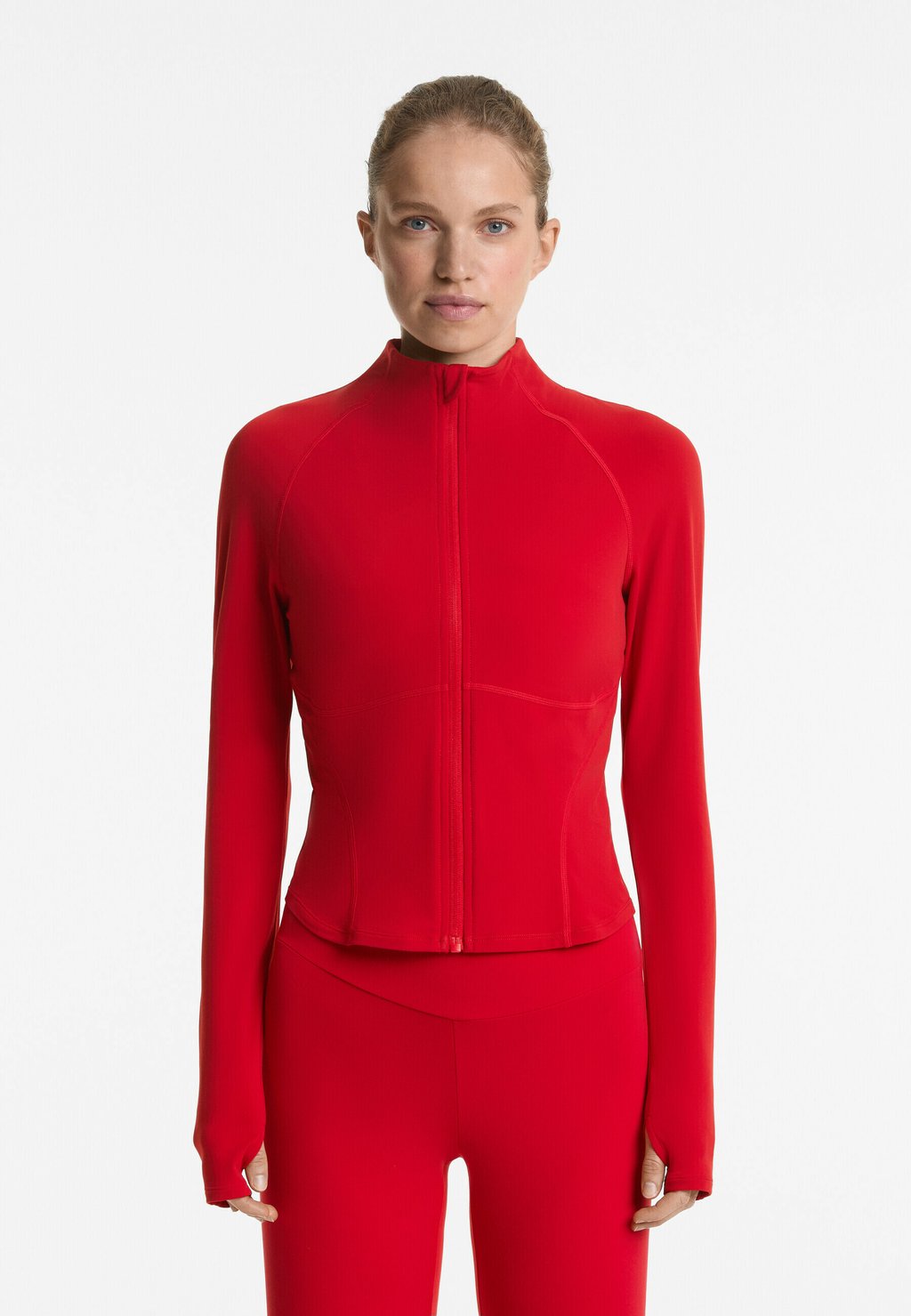 

Тренировочная куртка LIGHT WARM WITH SEAMS TECHNICAL OYSHO, красный