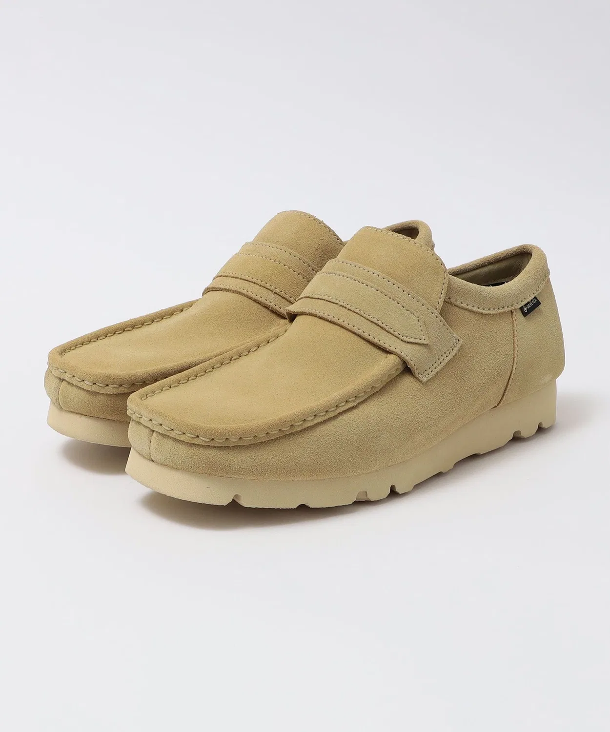 Лоферы Wallabee Loafer GTX Clarks с мембраной Gore-Tex, цвет бежевый