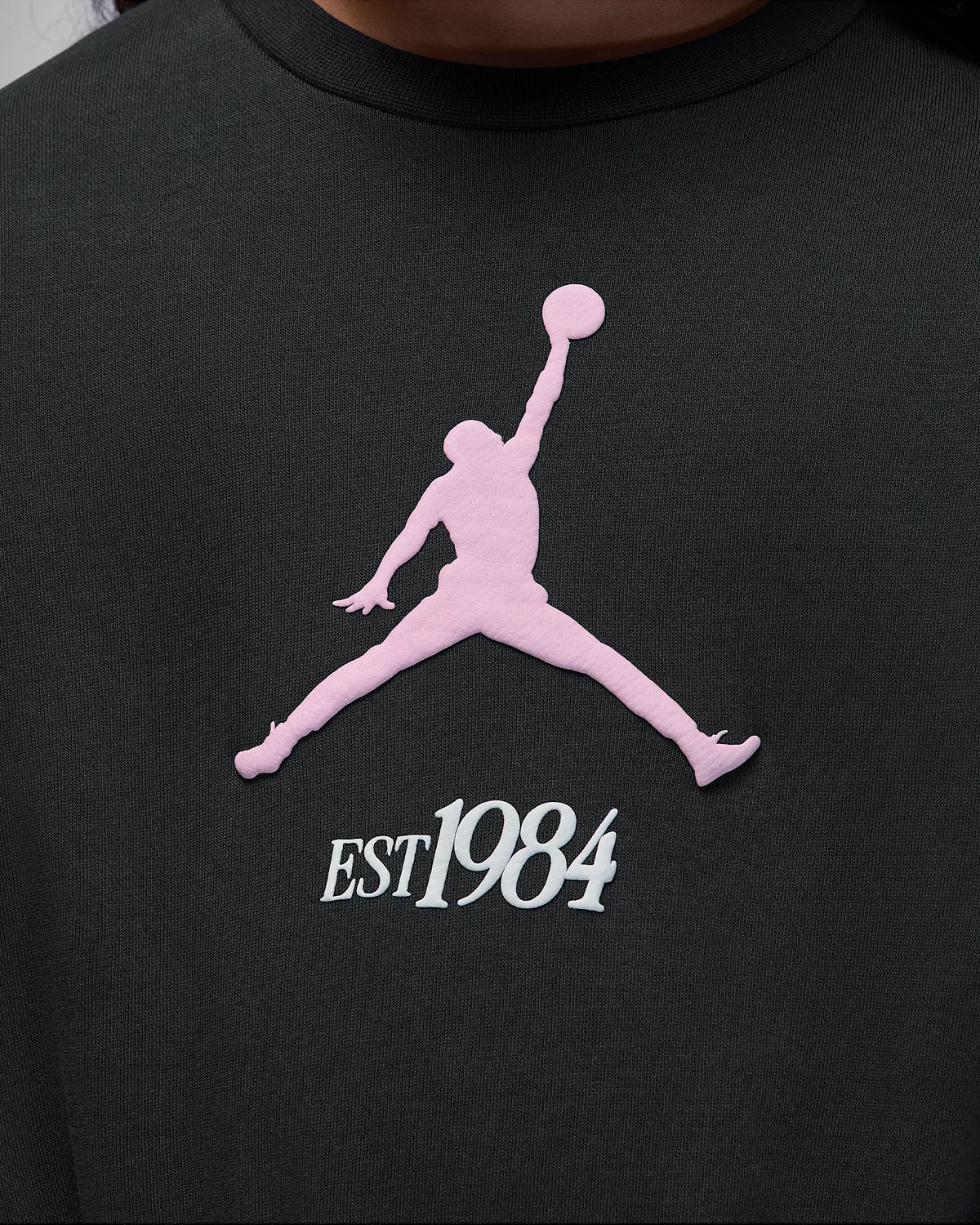 Детская флисовая кофта с плиссе Jordan Jumpman Club, Off Noir/Pink/White — фото 4
