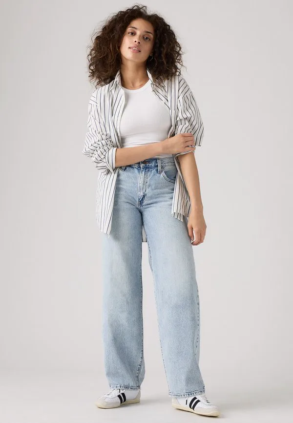 Свободные джинсы в стиле "папин стиль" Levi'S, Fan Flare — фото 2
