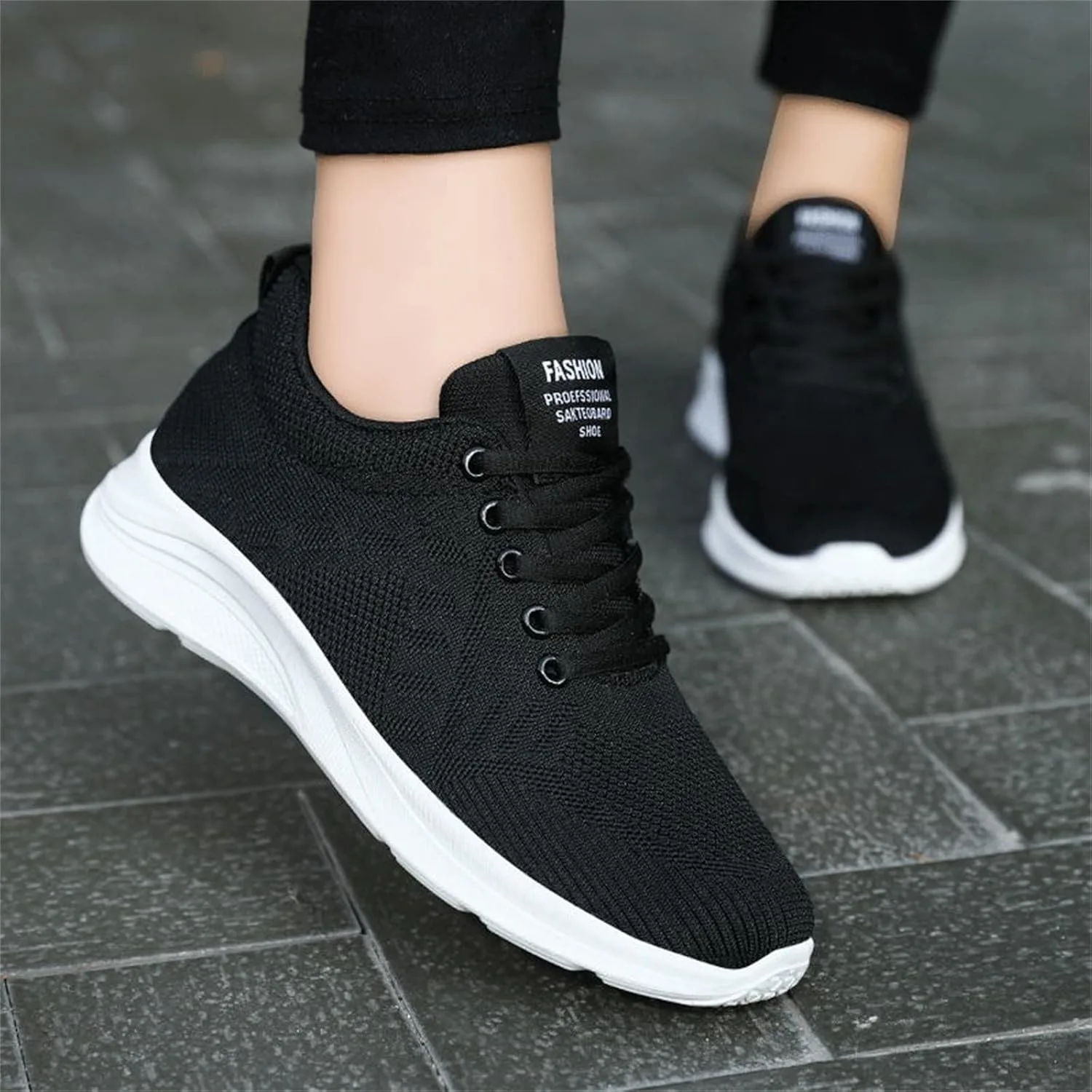 Кроссовки Generisch Mesh Herren: Laufschuhe Herren Wasserdicht Atmungsaktiv Turnschuhe Slip On Wanderschuhe Weich Leicht Sportschuhe rutschfest Freizeitschuhe Schnell Trocknend Sommerschuhe-Halbschuhe, черный — фото 3