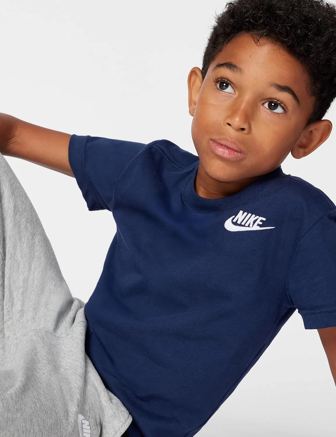 Футболка Nike Kids' Sportswear Club, Midnight Navy — фото 2