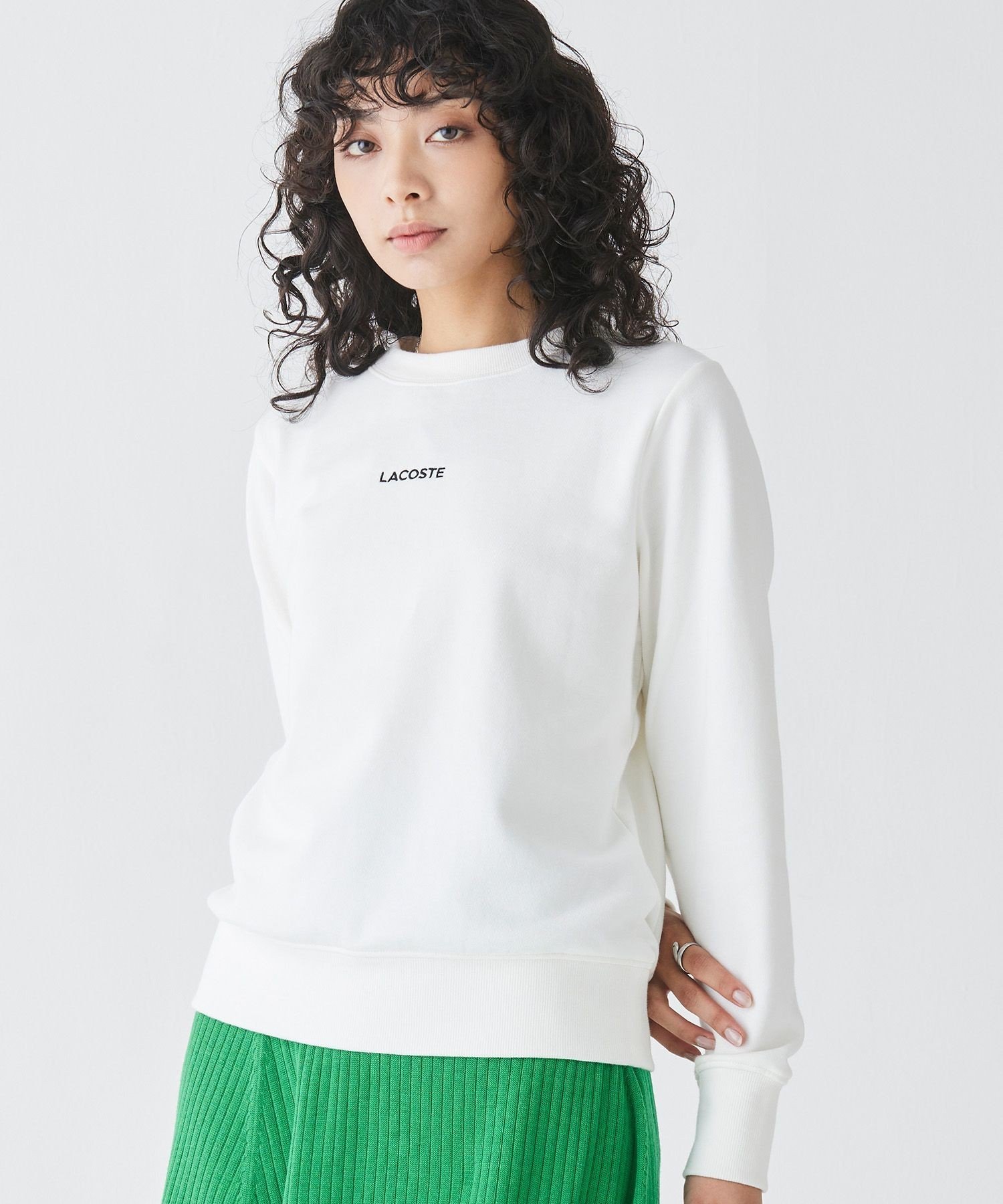 Толстовка LACOSTE с круглым вырезом и вышитым логотипом, белая — фото 2