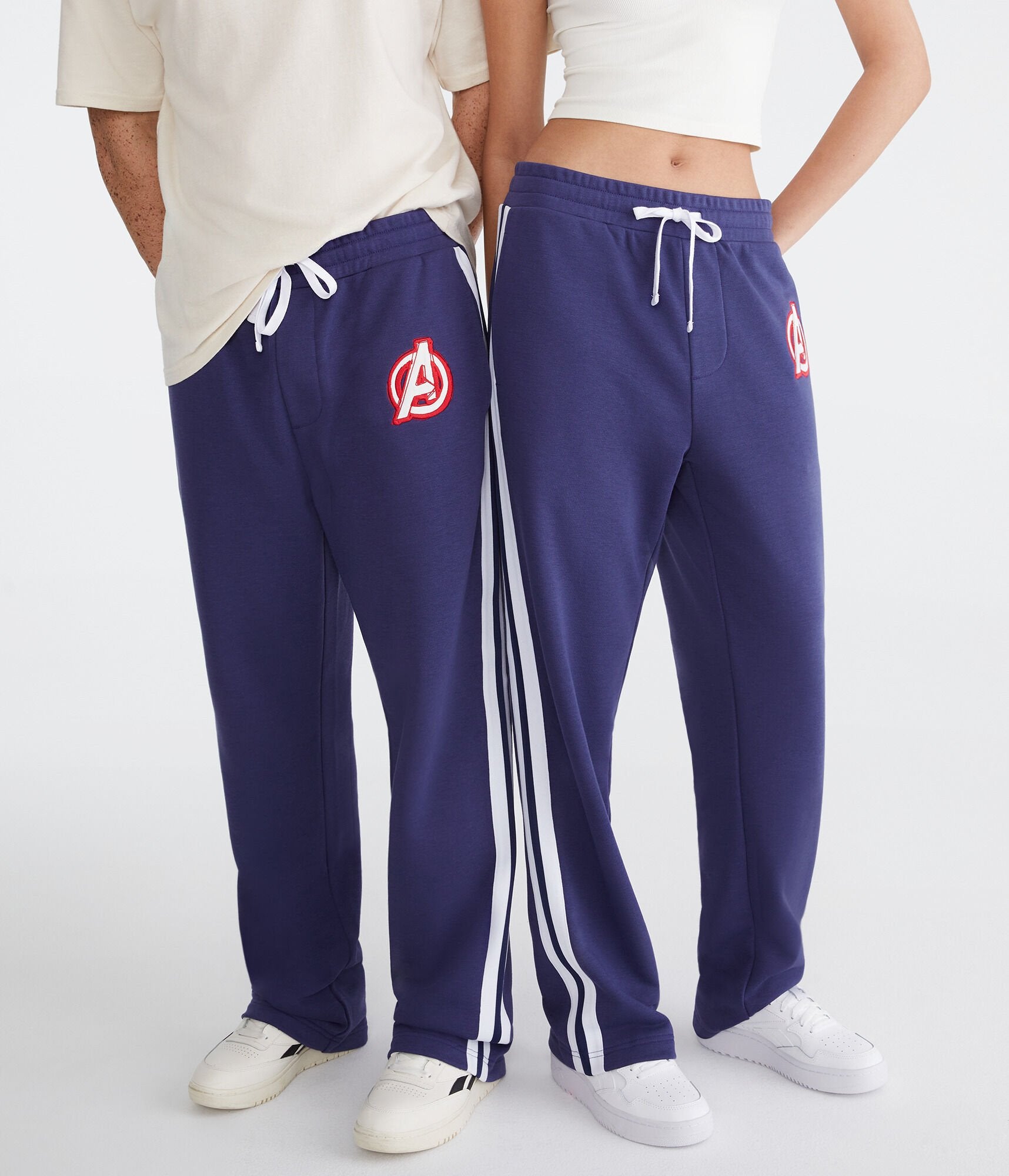 

Aeropostale Marvel | Спортивные штаны «Мстители», темно-синий