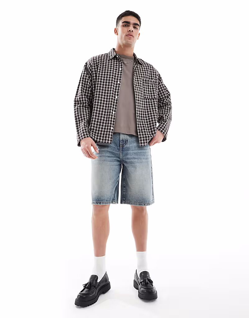 

Удлиненные джинсовые шорты ASOS DESIGN светло-голубого цвета с оттенком