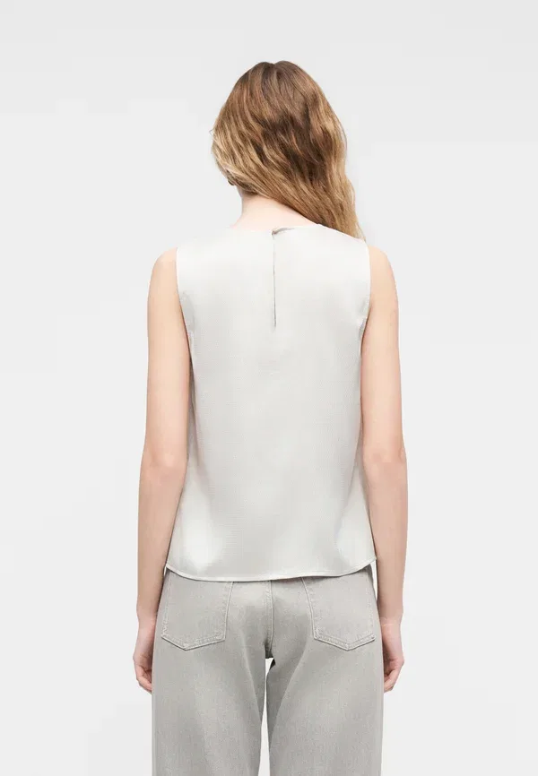 Блуза Calvin Klein Hammered Draped, меловой — фото 3