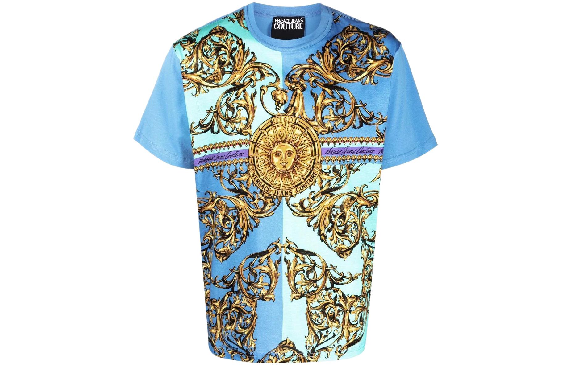 

VERSACE JEANS COUTURE Мужская футболка SS22 Print Crewneck Blue, Синий, VERSACE JEANS COUTURE Мужская футболка SS22 Print Crewneck Blue