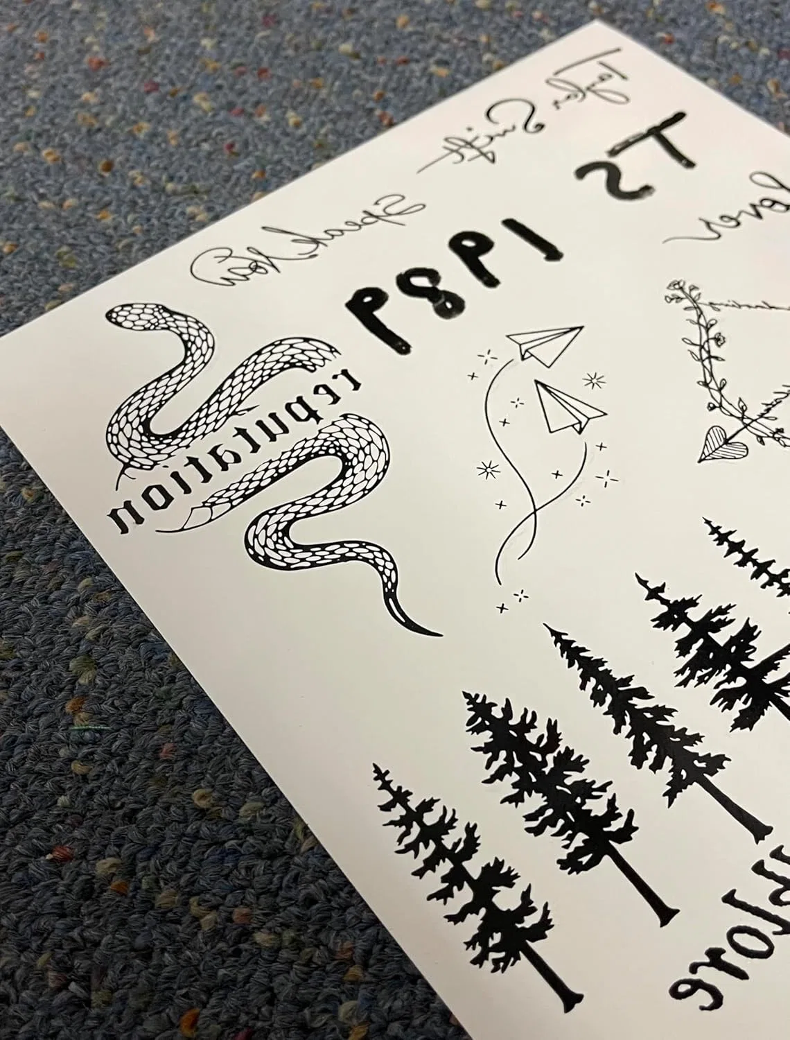 Набор временных татуировок «T-Swift Tay Tayla Swifties Tattoo Set» Costumeteers — фото 3